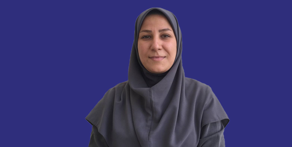 راحله شجاعی معلم پایه پنجم دبستان دخترانه سلام سرو